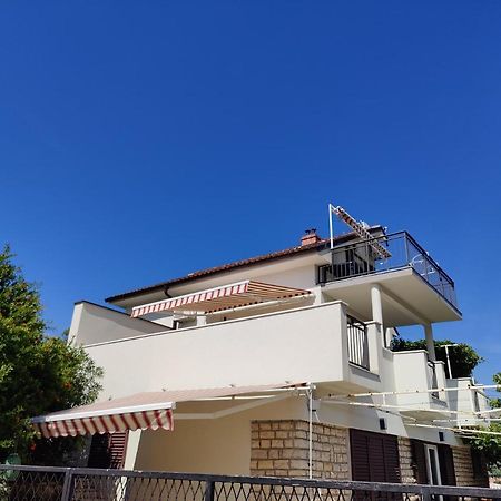 Apartmani Grebaštica Esterno foto