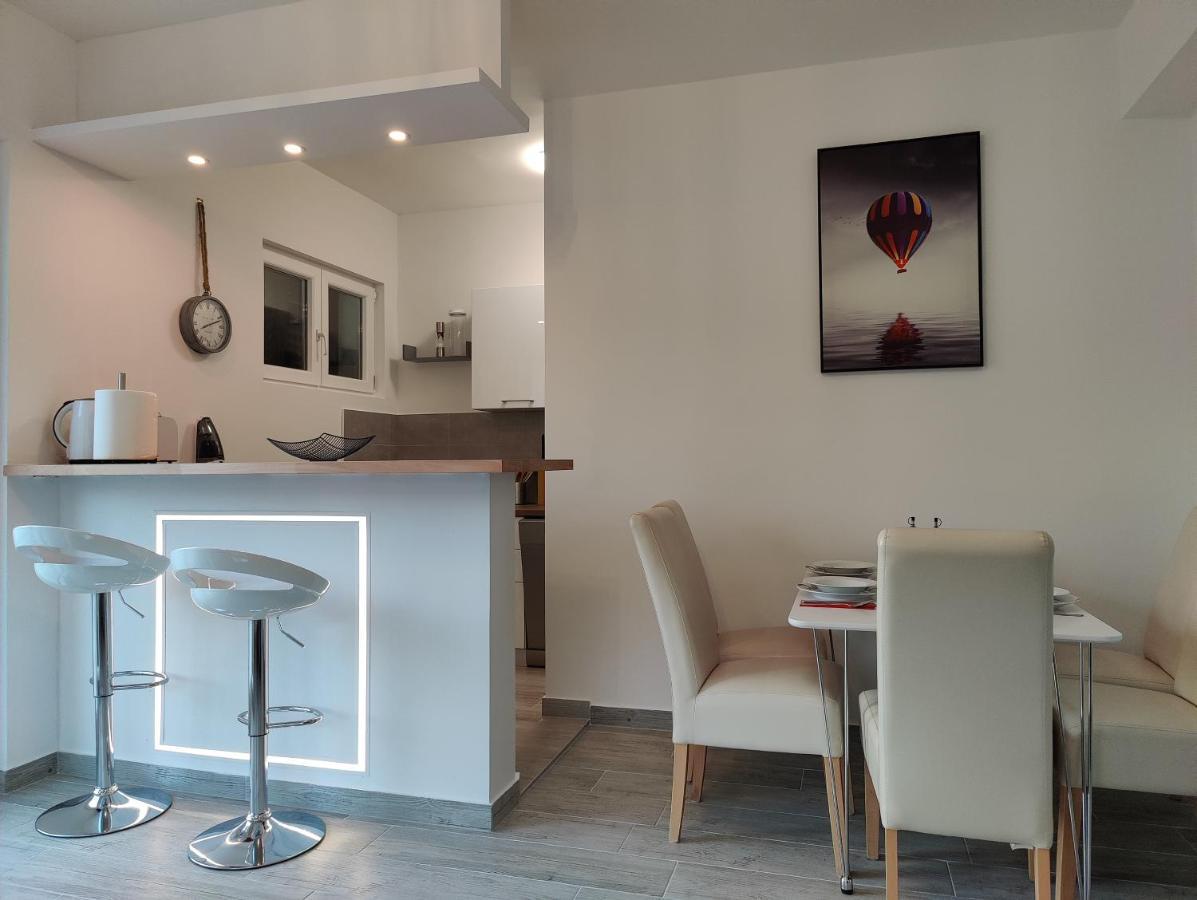 Apartmani Grebaštica Esterno foto